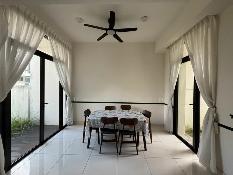Rumah Teres 2 Tingkat untuk Disewa di Medini (Iskandar Puteri (Nusajaya)) - Huily Woon - Dining Room - PropertyGuru.com.my