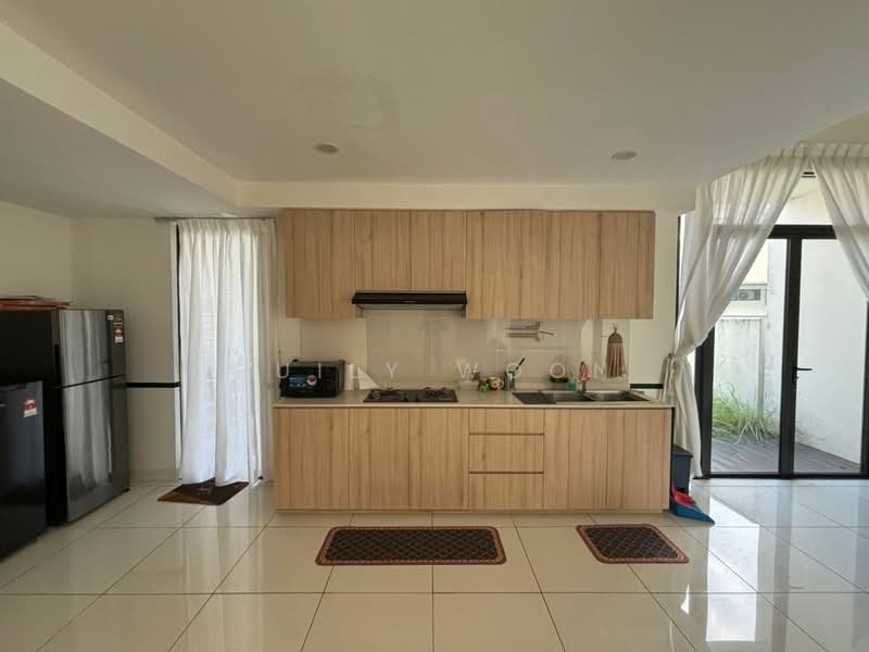 Rumah Teres 2 Tingkat untuk Disewa di Medini (Iskandar Puteri (Nusajaya)) - Huily Woon - Kitchen - PropertyGuru.com.my