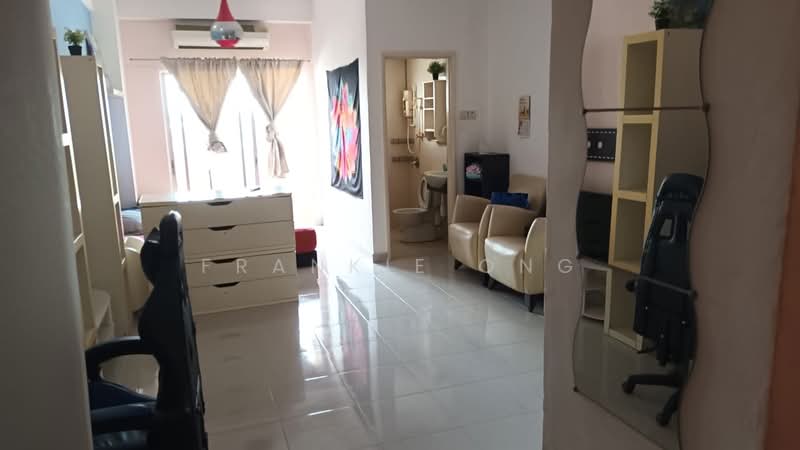 Service Residence for Sale at Dorchester - Frankie Ong - PropertyGuru.com.my