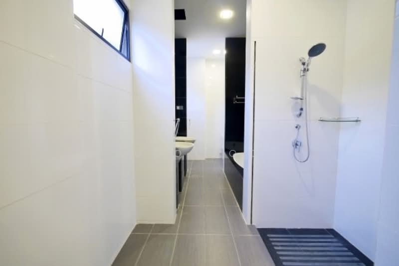 Bungalow for Rent in Bukit Tunku (Kenny Hills) (Kuala Lumpur) - Hugo Gooi - Bathroom - PropertyGuru.com.my