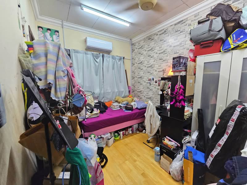 Rumah Teres 2 Tingkat untuk Dijual di Putra Heights (Subang Jaya) - Nobeille Chung - Bedroom - PropertyGuru.com.my