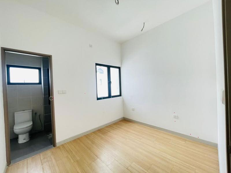 Rumah Teres 2-Tingkat untuk Dijual di Alam Impian (Shah Alam) - Christine Lam - Bathroom - PropertyGuru.com.my