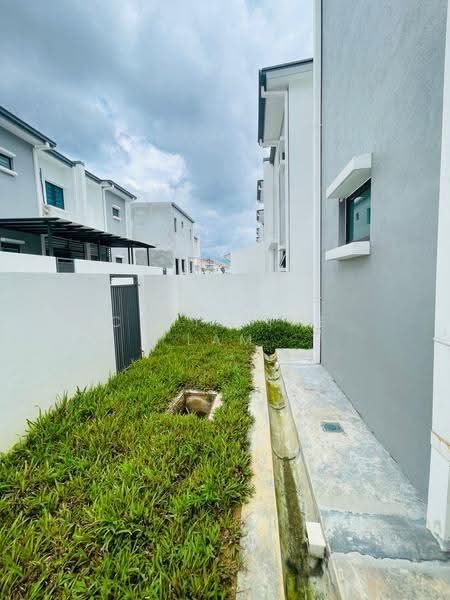 Rumah Teres 2-Tingkat untuk Dijual di Alam Impian (Shah Alam) - Christine Lam - Exterior - PropertyGuru.com.my