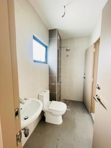Rumah Teres 2-Tingkat untuk Dijual di Alam Impian (Shah Alam) - Christine Lam - Bathroom - PropertyGuru.com.my