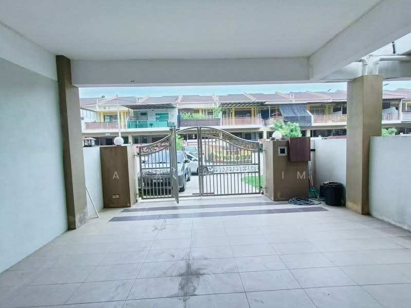 2-storey Terraced House for Sale in Taman Desa Mayang Sari (Nilai) - Hawa Ibrahim - Exterior - PropertyGuru.com.my