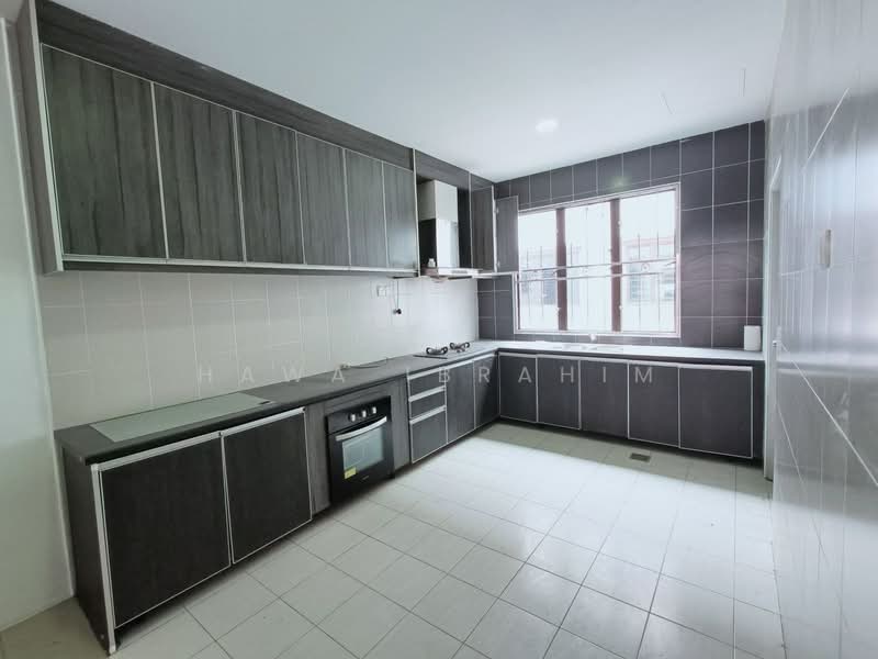 2-storey Terraced House for Sale in Taman Desa Mayang Sari (Nilai) - Hawa Ibrahim - Kitchen - PropertyGuru.com.my