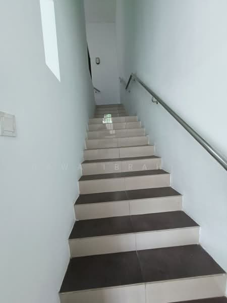 2-storey Terraced House for Sale in Taman Desa Mayang Sari (Nilai) - Hawa Ibrahim - Interior - PropertyGuru.com.my
