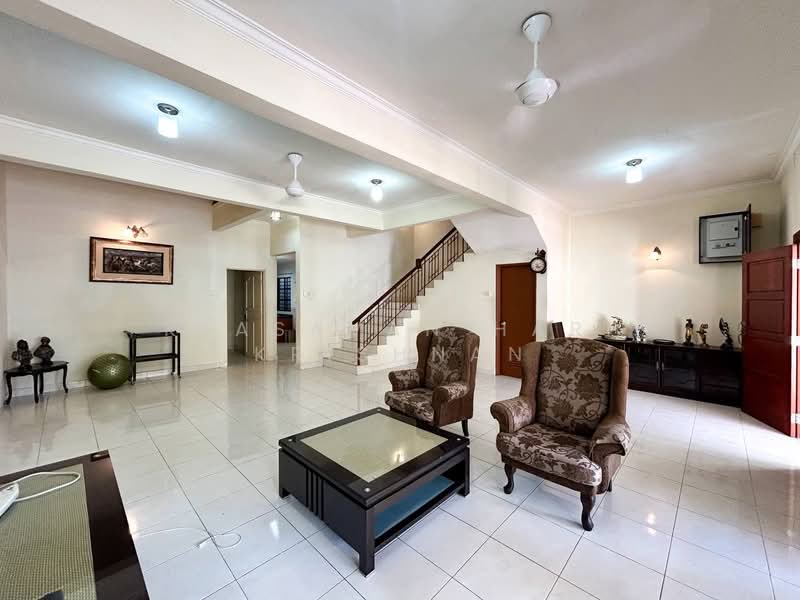 Terraced House for Sale in Cheras (Selangor) - Keasavan Hari Krishnan - Living Room - PropertyGuru.com.my