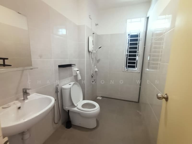 2-storey Terraced House for Rent in Bukit Pelali (Pengerang) - Chang Hoong Wen - Bathroom - PropertyGuru.com.my
