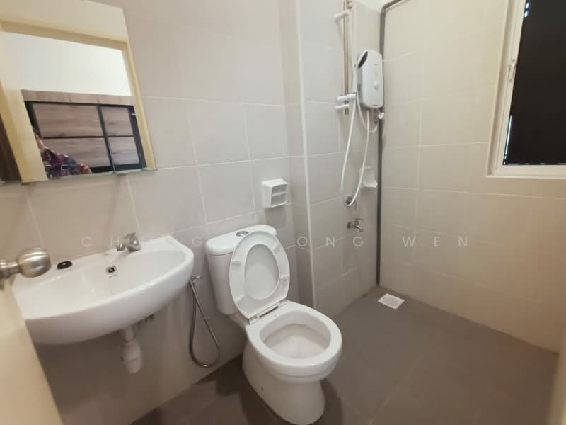 2-storey Terraced House for Rent in Bukit Pelali (Pengerang) - Chang Hoong Wen - Bathroom - PropertyGuru.com.my