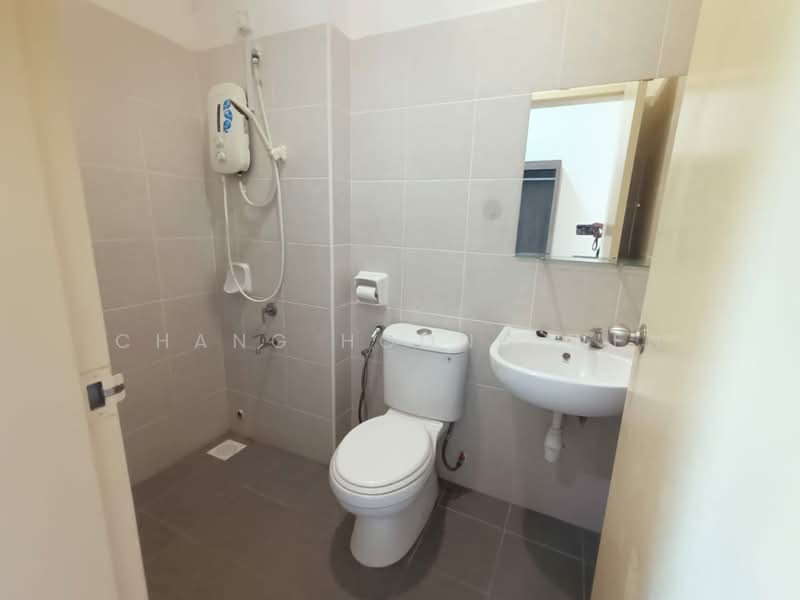2-storey Terraced House for Rent in Bukit Pelali (Pengerang) - Chang Hoong Wen - Bathroom - PropertyGuru.com.my