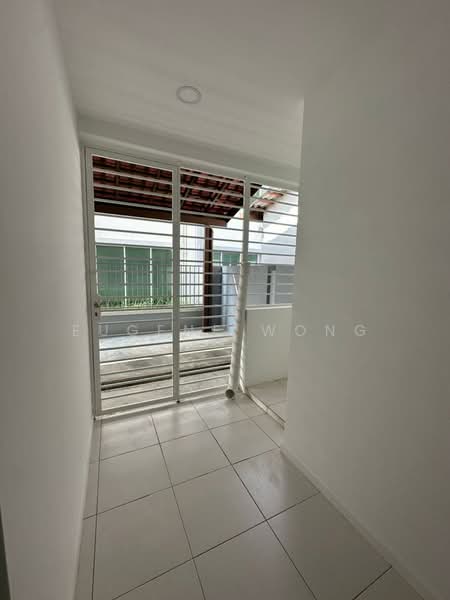 Bungalow for Rent in Seri Kembangan (Selangor) - Eugene Wong - Entrance - PropertyGuru.com.my