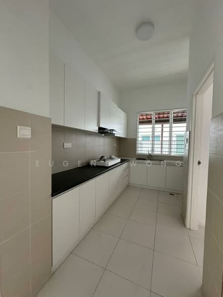 Bungalow for Rent in Seri Kembangan (Selangor) - Eugene Wong - Kitchen - PropertyGuru.com.my