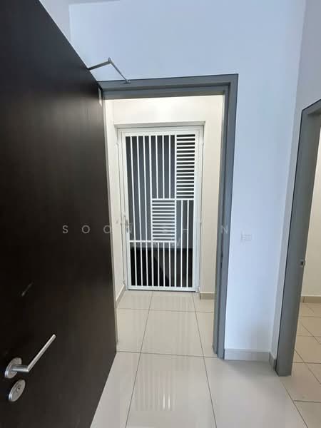 Service Residence for Sale at Traders Garden @ Cheras Selatan - Soon Sheng Law - Entrance - PropertyGuru.com.my