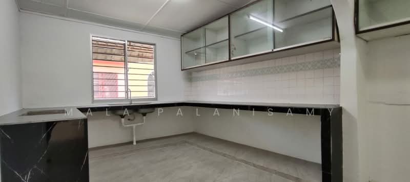 1-storey Terraced House for Sale in Klang (Selangor) - Mala Palanisamy - PropertyGuru.com.my