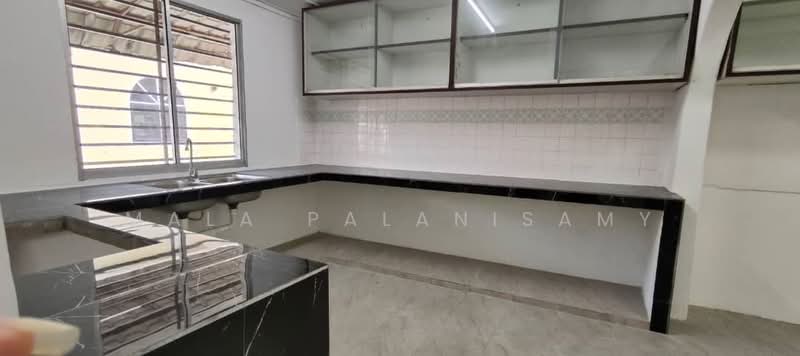 1-storey Terraced House for Sale in Klang (Selangor) - Mala Palanisamy - PropertyGuru.com.my