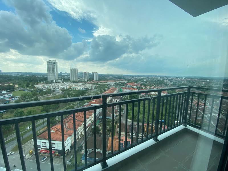 Servis Apartment untuk Disewa di Molek Regency - Mavis Hew - Balcony - PropertyGuru.com.my