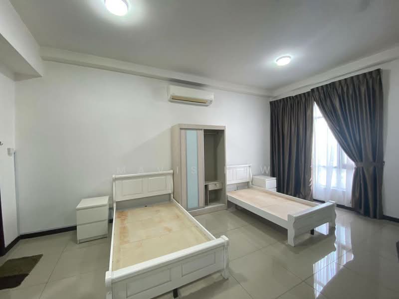 Servis Apartment untuk Disewa di Molek Regency - Mavis Hew - Bedroom - PropertyGuru.com.my