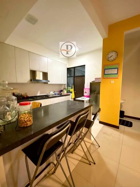 Semi-Detached House for Sale in Port Klang (Pelabuhan Klang) (Selangor) - Priscilla . - PropertyGuru.com.my