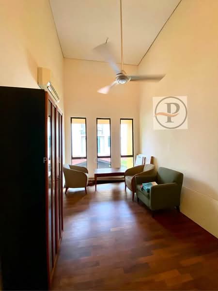 Semi-Detached House for Sale in Port Klang (Pelabuhan Klang) (Selangor) - Priscilla . - PropertyGuru.com.my