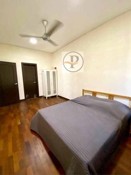Semi-Detached House for Sale in Port Klang (Pelabuhan Klang) (Selangor) - Priscilla . - PropertyGuru.com.my