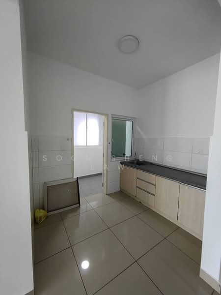 Condominium for Sale at The Holmes 1 - Soon Sheng Law - Kitchen - PropertyGuru.com.my