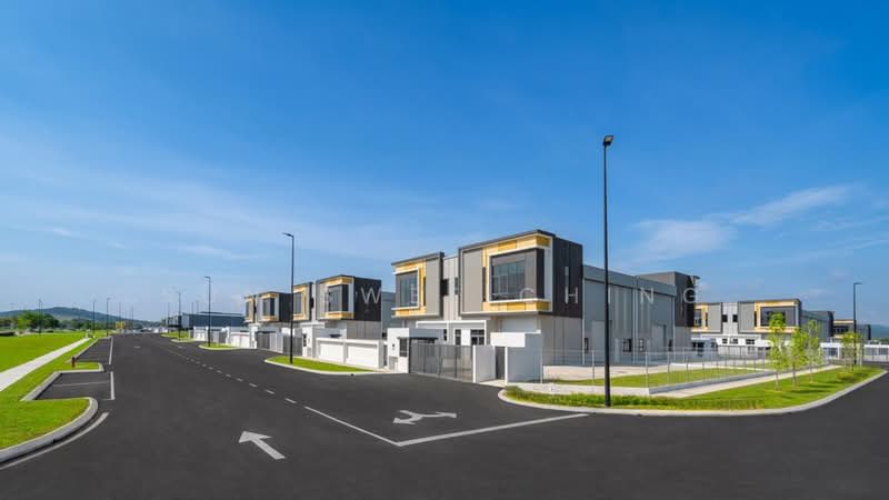 Semi-D Factory for Rent in Eco Business Park V (Puncak Alam) - Sun Swee Ching - Exterior - PropertyGuru.com.my