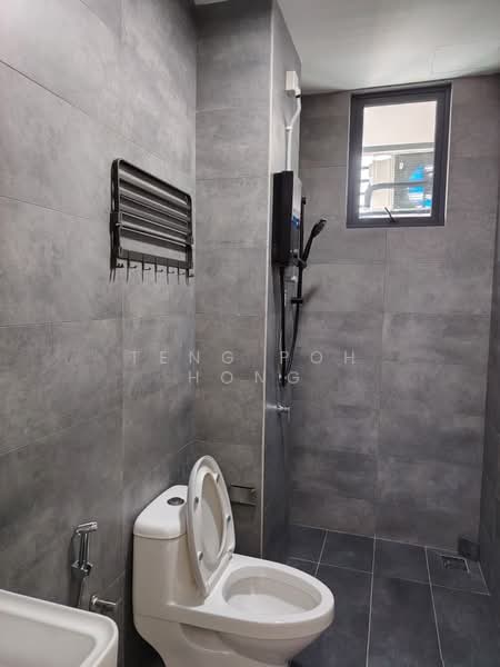 Condominium for Rent at Verando Residence - Teng Poh Hong - Bathroom - PropertyGuru.com.my
