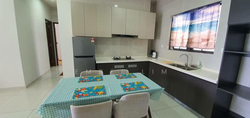 Kondominium untuk Dijual di Bay Point @ Country Garden Danga Bay - Ember Lim - Kitchen - PropertyGuru.com.my