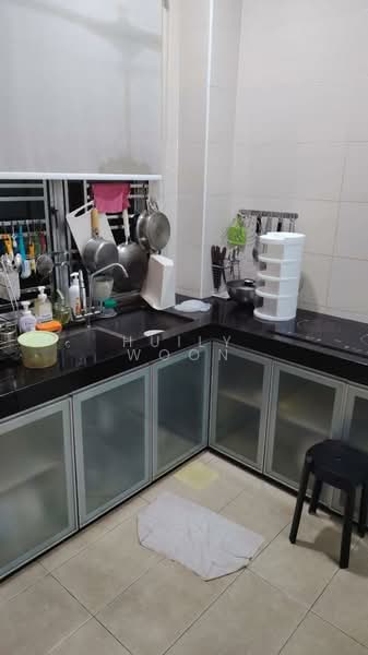 2-storey Terraced House for Sale in Taman Pelangi Indah (Ulu Tiram) - Huily Woon - Kitchen - PropertyGuru.com.my