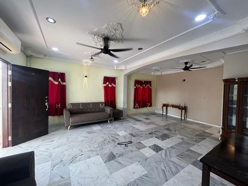 Rumah Teres 2 Tingkat untuk Dijual di Taman Seremban Jaya (Rantau) - Halim Mazlan - Living Room - PropertyGuru.com.my