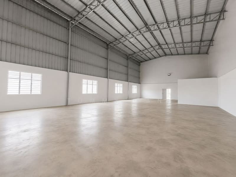 Factory for Rent in Taman Iks Simpang Ampat (Simpang Ampat) - Tommy Gan - Interior - PropertyGuru.com.my