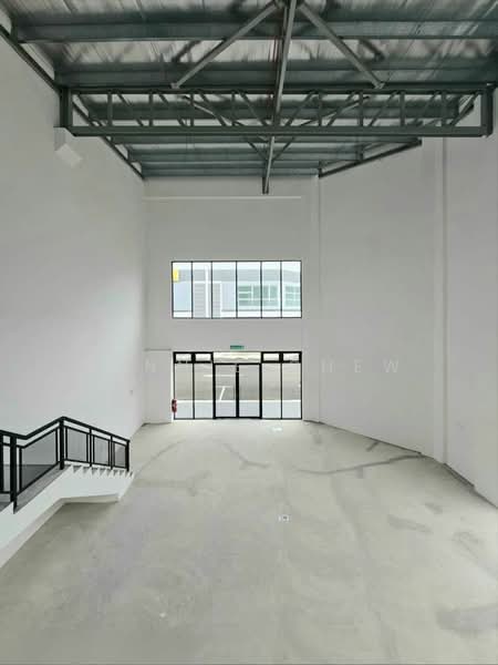 Terrace Factory for Rent in Taman Muhibbah (Kulai) - Jennie Chew - Entrance - PropertyGuru.com.my