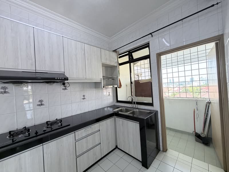 Condominium for Rent at Mutiara Oriental - Chi Yan . - Kitchen - PropertyGuru.com.my