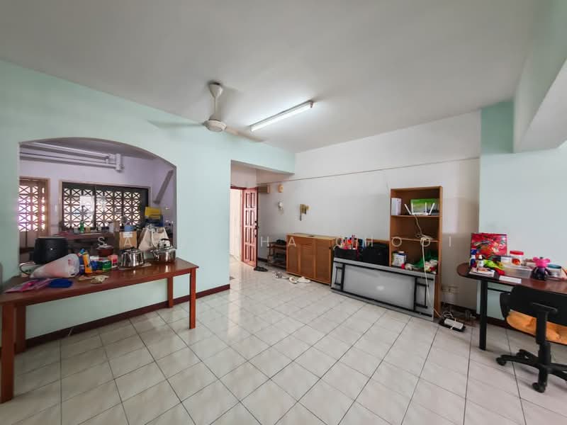 Condominium for Sale at Vista Komanwel B - Samantha Chooi - Living Room - PropertyGuru.com.my