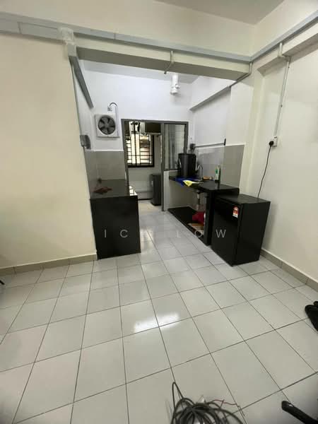 Apartment for Rent at Taman Pulai Mutiara - Nick Low - Kitchen - PropertyGuru.com.my