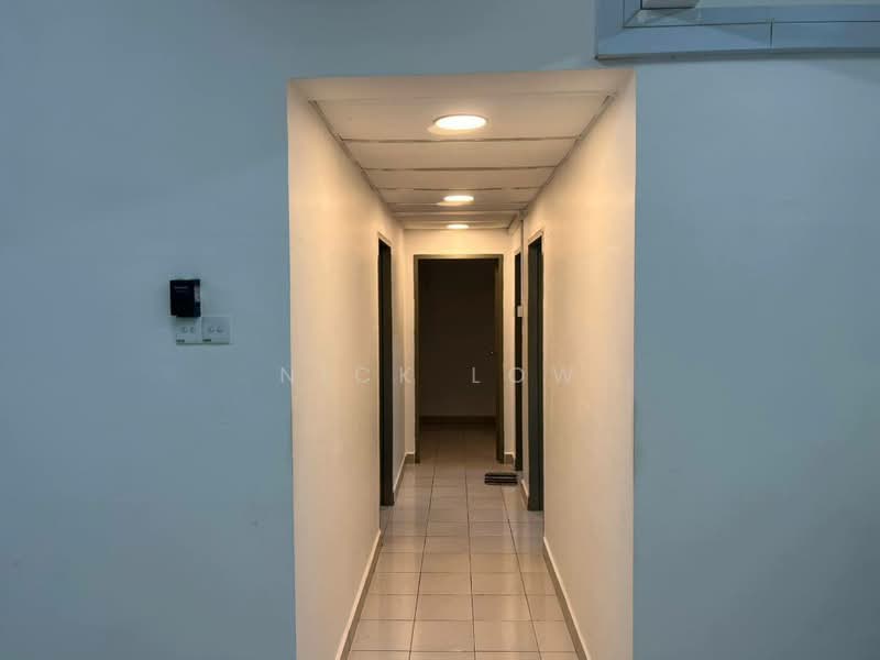 Apartment for Rent at Taman Pulai Mutiara - Nick Low - Corridor - PropertyGuru.com.my