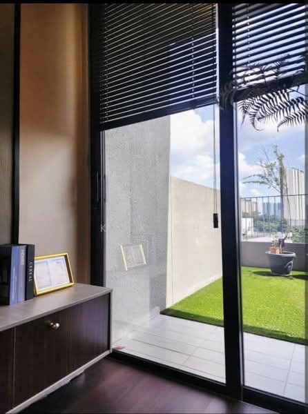 Servis Apartment untuk Disewa di Millerz Square Serviced Residence - Kok KH - Balcony - PropertyGuru.com.my