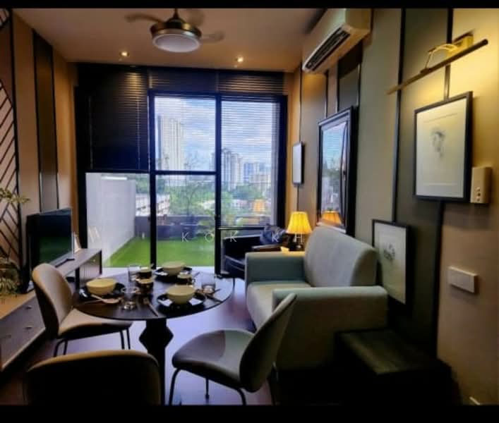 Servis Apartment untuk Disewa di Millerz Square Serviced Residence - Kok KH - Living Room - PropertyGuru.com.my