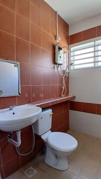 2-storey Terraced House for Sale in Taman Klebang Bayu (Ipoh) - Sam Lam - Bathroom - PropertyGuru.com.my