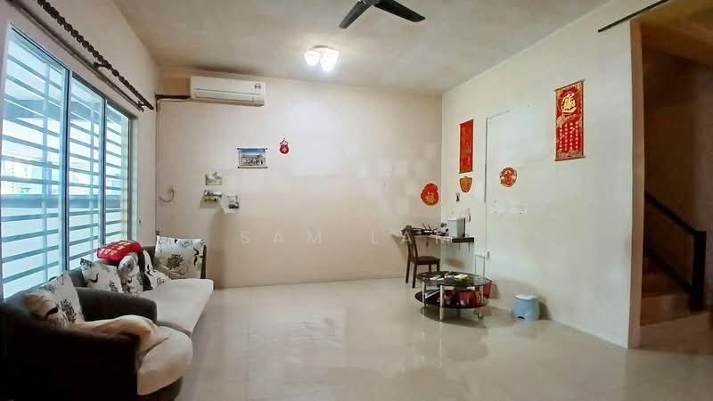 2-storey Terraced House for Sale in Taman Klebang Bayu (Ipoh) - Sam Lam - Living Room - PropertyGuru.com.my
