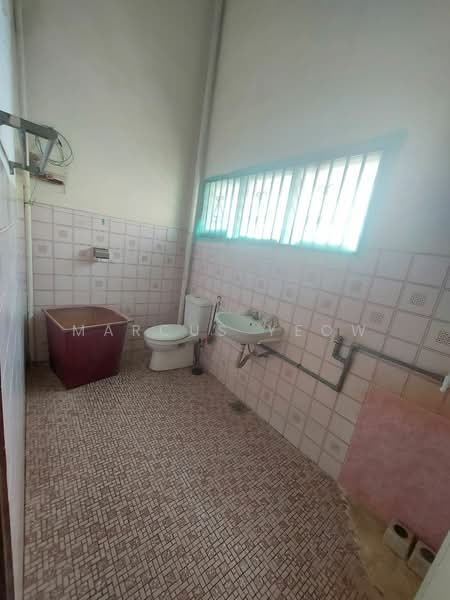 Rumah Teres 2 Tingkat untuk Dijual di Seremban (Negeri Sembilan) - Marcus Yeow - Bathroom - PropertyGuru.com.my