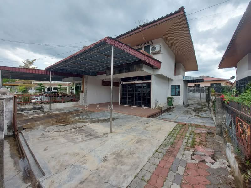 Semi-Detached House for Sale in Pekan Razaki (Ipoh) - Sam Lam - Exterior - PropertyGuru.com.my