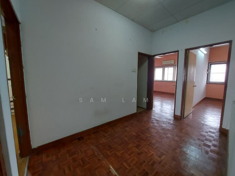 Semi-Detached House for Sale in Pekan Razaki (Ipoh) - Sam Lam - Interior - PropertyGuru.com.my