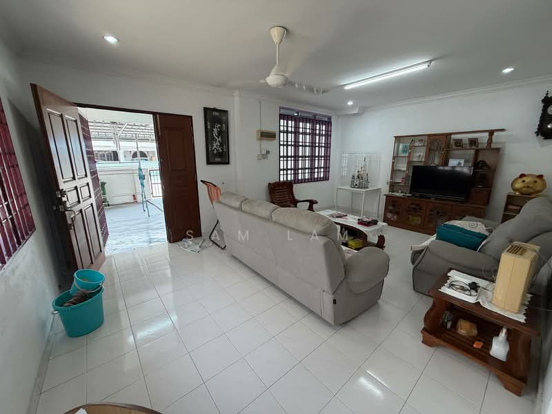 Semi-Detached House for Sale in Bercham (Ipoh) - Sam Lam - Living Room - PropertyGuru.com.my