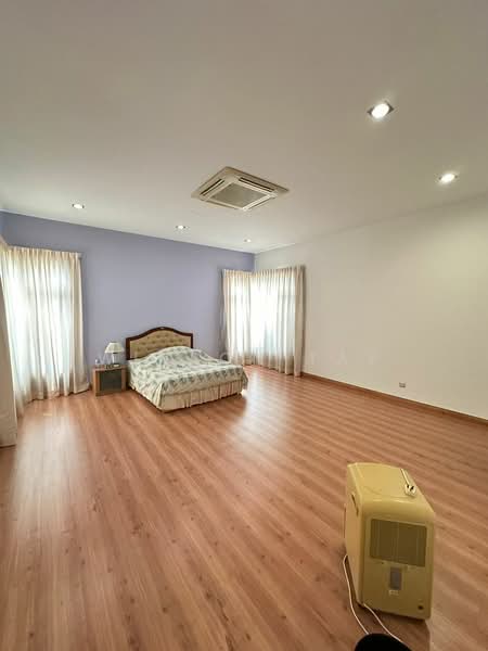 Bungalow for Sale in Country Heights (Kajang) - Winson Tay - PropertyGuru.com.my