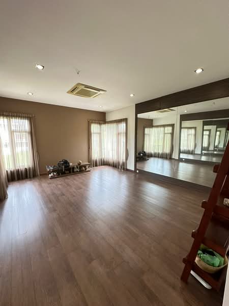 Bungalow for Sale in Country Heights (Kajang) - Winson Tay - PropertyGuru.com.my