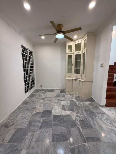 Rumah Teres 2 Tingkat untuk Dijual di Taman Wawasan (Puchong) - Jayden Lee - PropertyGuru.com.my