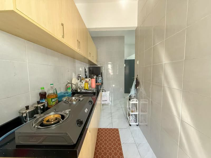 Apartment for Sale at Putra Impian - Ilman Nahri - Kitchen - PropertyGuru.com.my