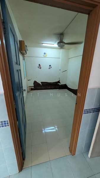 Pangsapuri untuk Dijual di Sri Bahagia Court - Yatt Husin - Interior - PropertyGuru.com.my